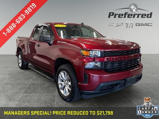 2019 Chevrolet Silverado 1500 Custom in Cajun Red Tintcoat — front three-quarter view