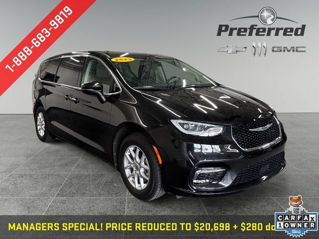2023 Chrysler Pacifica Touring L in Black — front three-quarter view